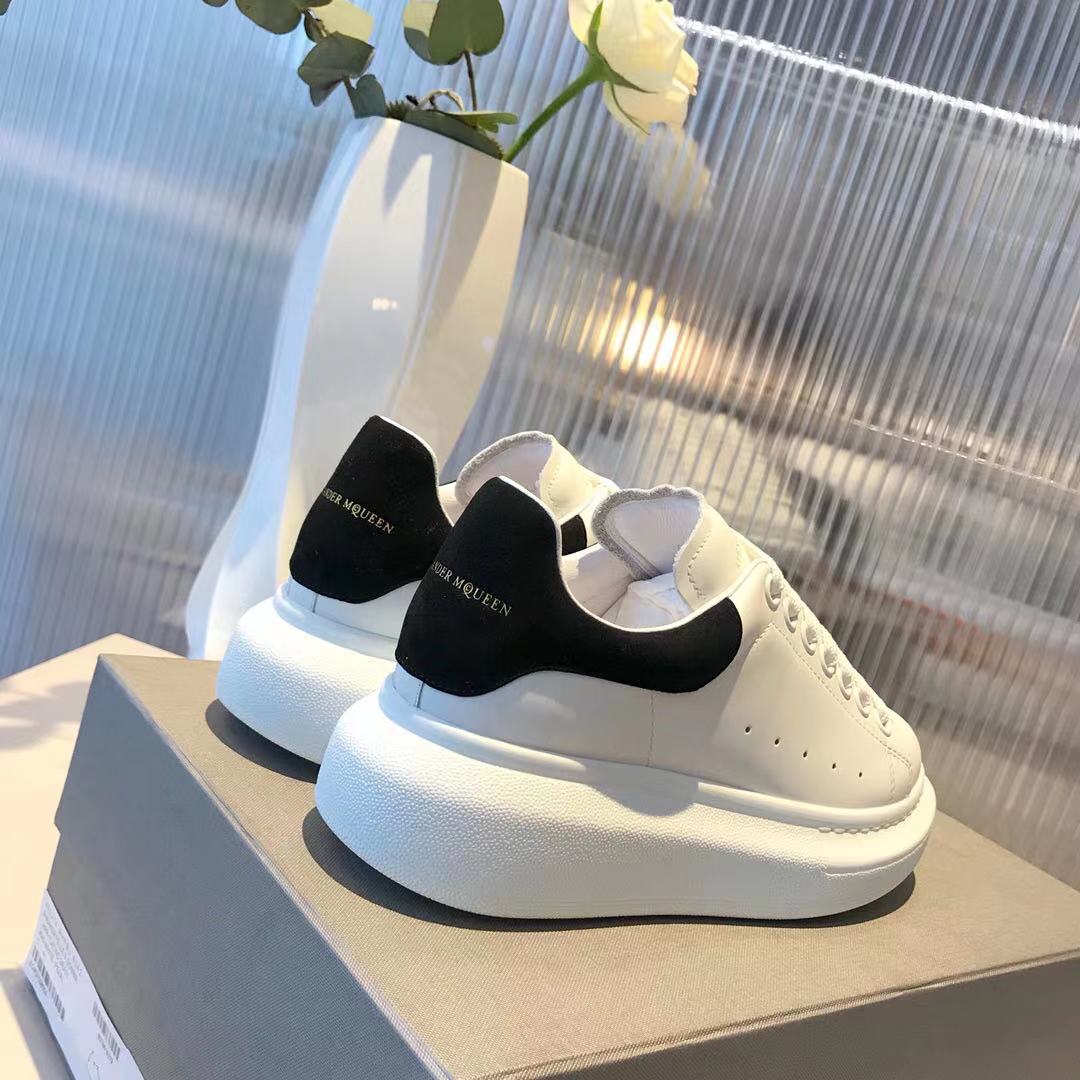 Alexander Mc Queen 알렉산더 맥퀸 오버솔 스니커즈 레플리카 10번 이미지 - 신발 | 세미샵 레플리카 사이트